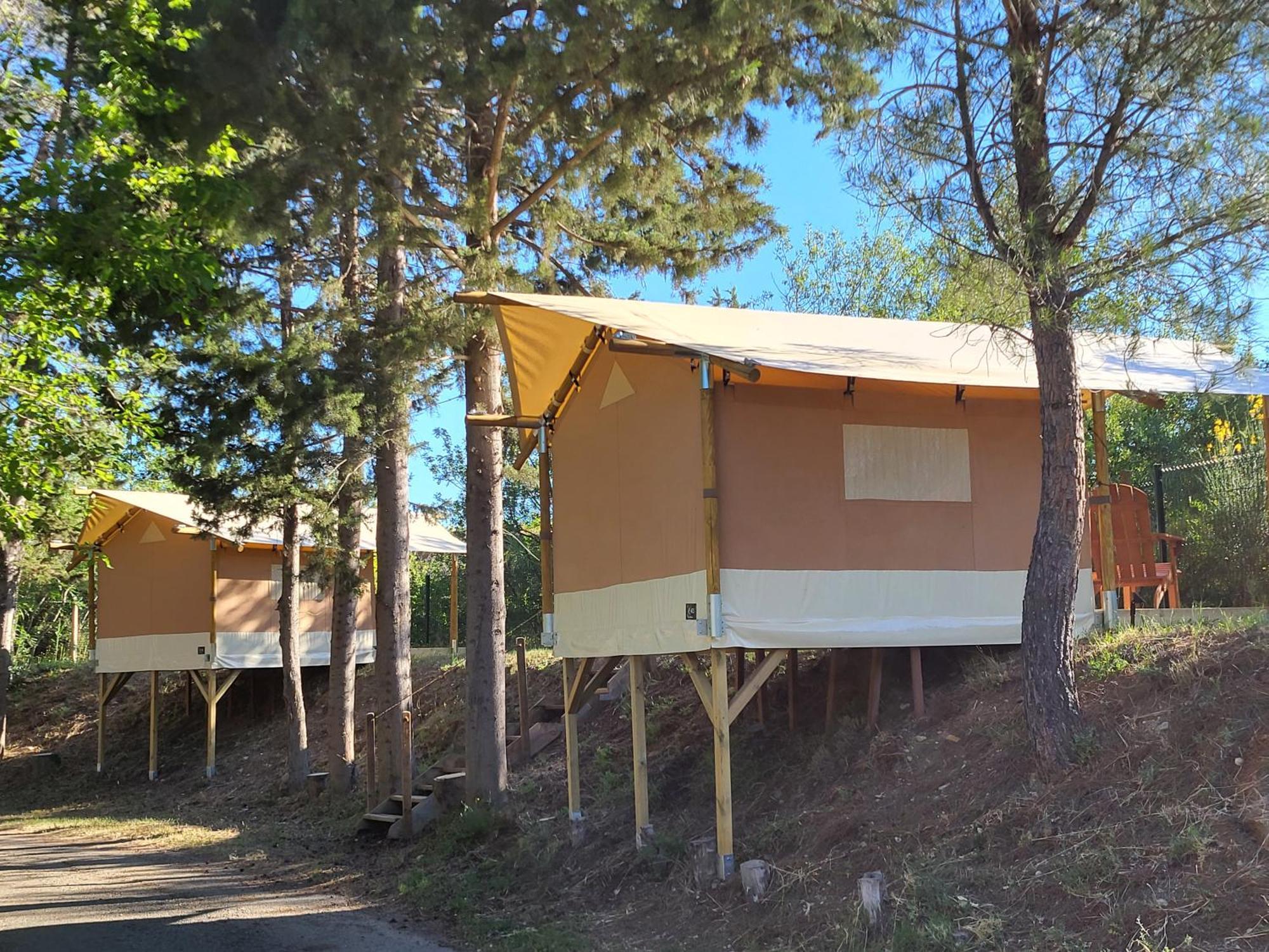 Camping Le Val De Cesse Mirepeisset Exteriér fotografie